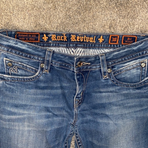 Rock Revival straight jeans - Picture 2 of 3